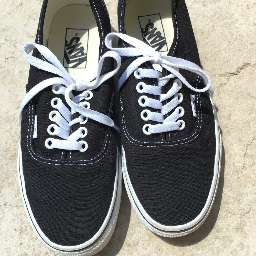 Black Lace-up Vans